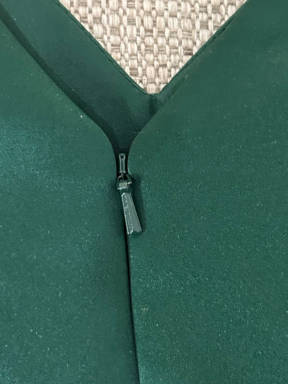 Emerald Green V-Neck Satin Evening Gown - Picture 11 of 17